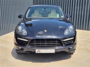 2013 PORSCHE Cayenne GTS Auto