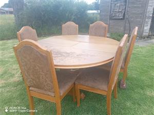 Dining room table 6 dining chairs