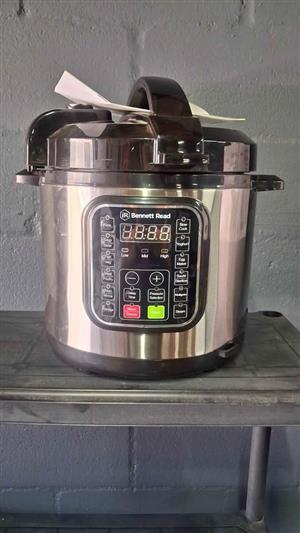 Bennett Read Pressure Cooker