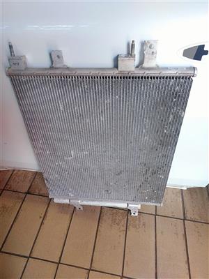    2015 JAGUAR XF AC CONDENSER FOR SALE IN EXCELLENT CONDITION   