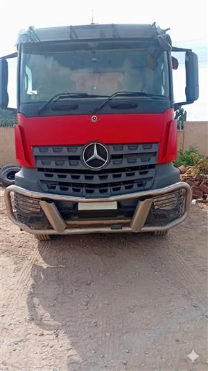 Mercedes Benz truck