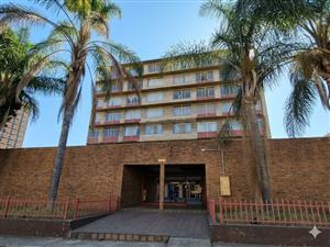  3-BEDROOM GROUND-FLOOR FLAT FOR SALE – ARCADIA