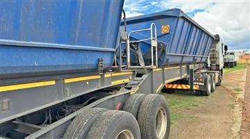 2018 CIMC SIDE TIPPER