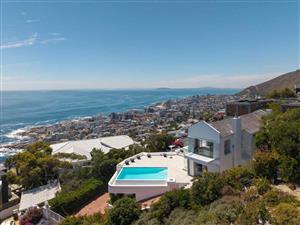 House For Sale in Bantry Bay