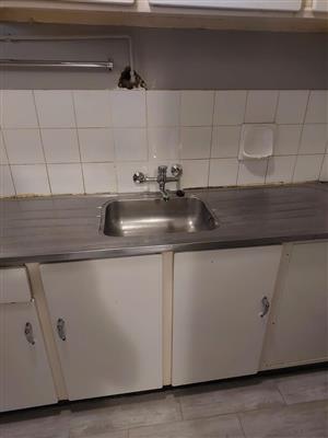 Apartment For Sale in Sunnyside