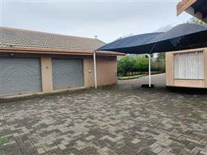 Fantastic spacious 4 bedroom house for Sale in Vaalpark.