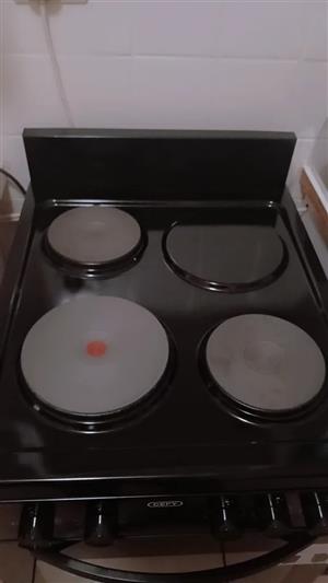 Defy 3 Plate Stove Brand New