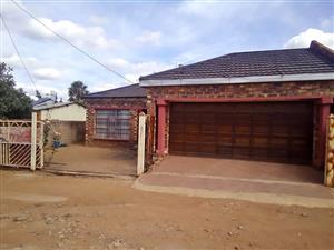 4 BEDROOM HOUSE FOR IN HAMMANSKRAAL KANANA
