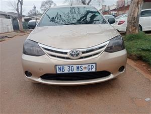 Toyota Etios hatch 1.5 Xi