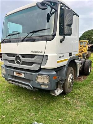 2013 MERCEDES BENZ ACTROS