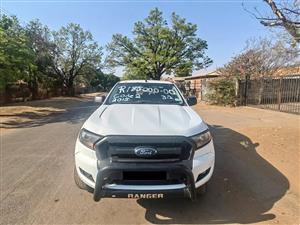 Ford Ranger XLT 3.2 4X4 2012 diesel automatic stripping for spares