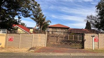 House For Sale in Winchester Hills