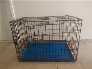 Medium M-Pets Voyager wire crate