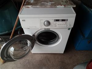 LG Automatic frontload washing machine