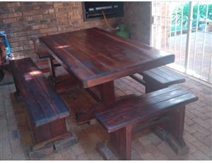 Sleeper wood table set