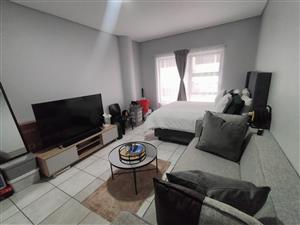 Secure Bachelor Unit Near Schools & Transport – Northpark, Pretoria North