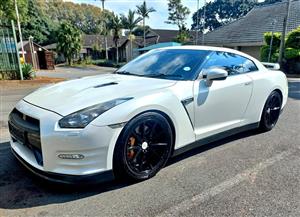 Skyline GTR Black Edition
