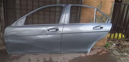 Benz w204 door