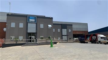 Warehouse to let in Gosforth Park