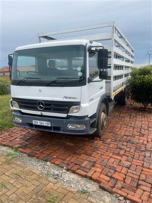2010 Atego  8 tonne