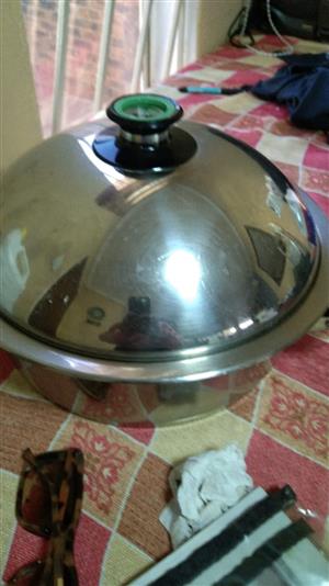AMC pots
