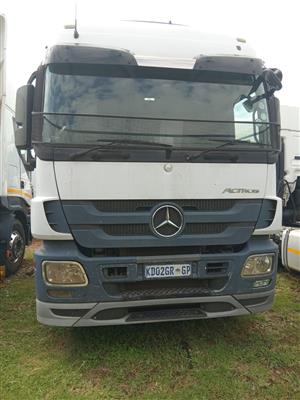 2015 Mercedes benz Actross  2646