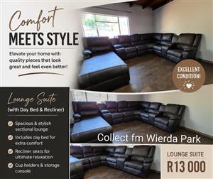 Excellent condition Lounge suite