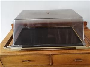 Salton Hot Tray with Lid