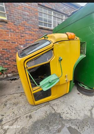 Hino FD10 135 Cab for sale in Cape Town