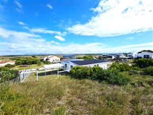 Large 700sqm Vacant Stand with Elevated Views in Paradise Beach, Jeffreys Bay