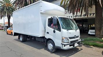 HINO 300 915 for sale