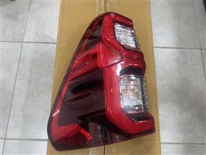 2024 TOYOTA HILUX GD-6 LED TAIL LIGHT LEFT SIDE FOR SALE. IN PRISTINE CONDITION