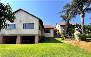 House For Sale in Glenvista