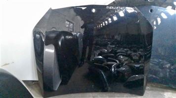 Mercedes Benz W205 bonnet