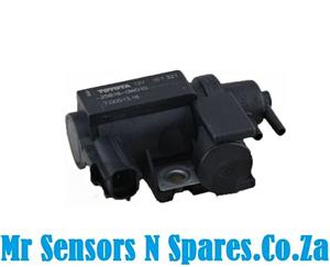 Toyota Lexus Fuel Pressure Vacuum Regulating Valve