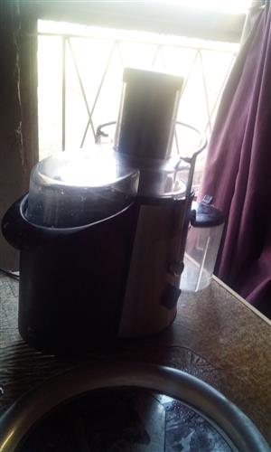 Juicer In Good Condition