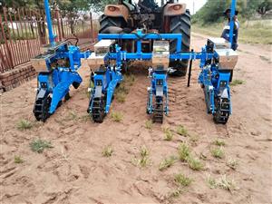 GIANT NO TILL PLANTER 4RY 6RY