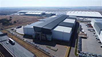 Warehouse to let in Witfontein