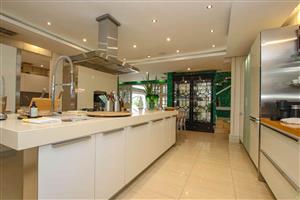 House For Sale in Herrwood Park