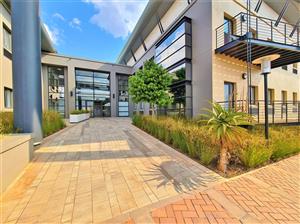 173m² Office to Let in Clearwater Office Park