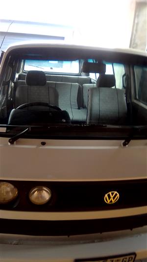 Grand Microbus for grabs