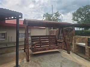 Outdoor swing R12900