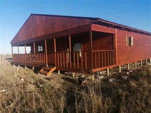 LOG HOME 4 BEDROOM WITH 1 BATHROOM 