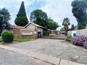 Beautiful 1.5-Bedroom Duplex Apartment – Dalpark Ext 11