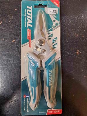 Brand New Total Tools  Electrician Scissors 178mm 7"