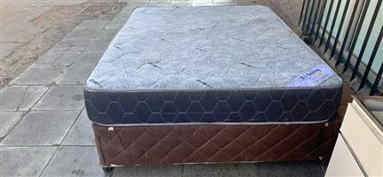 Queen bed foam Matrass 
