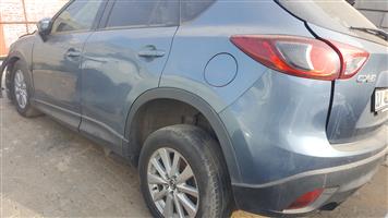 MAZDA CX-5 2.0 ACTIVE 2016 STRIPPING FOR SPARES 