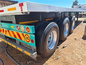 2025 Tri Axle Trailer