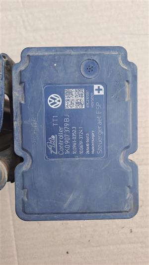 Volkswagen Golf Mk6 ABS Pump for sale used