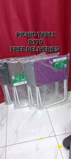 PICNIC TABLE